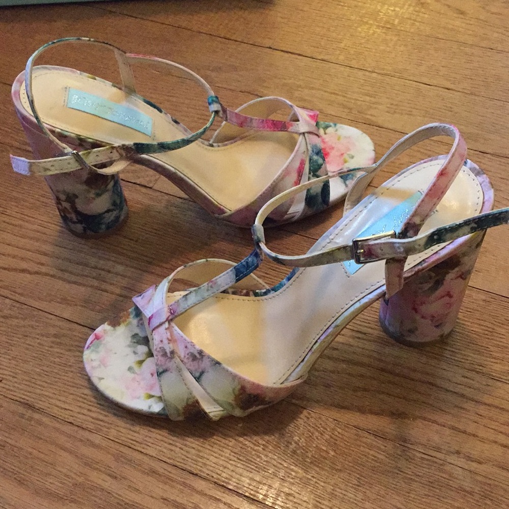 Betsey Johnson floral sandals